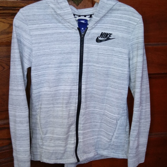 Nike full zip-up Hoodie sweatshirt, xs - Picture 2 of 7